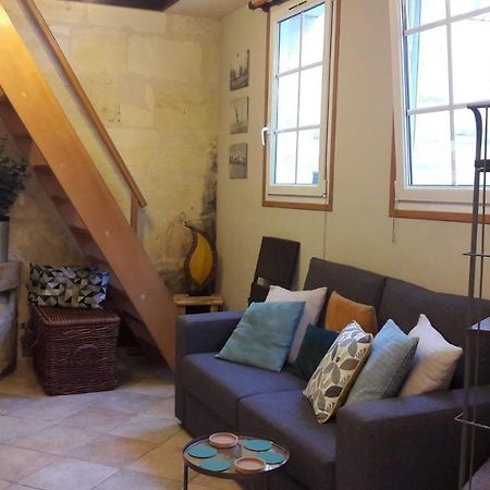 Joli Petit Loft Dans Echoppe Pierre Centre-Ville Бордо Екстериор снимка