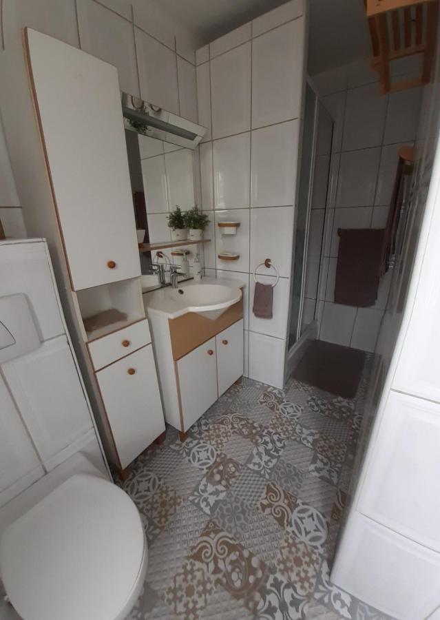 Joli Petit Loft Dans Echoppe Pierre Centre-Ville Бордо Екстериор снимка