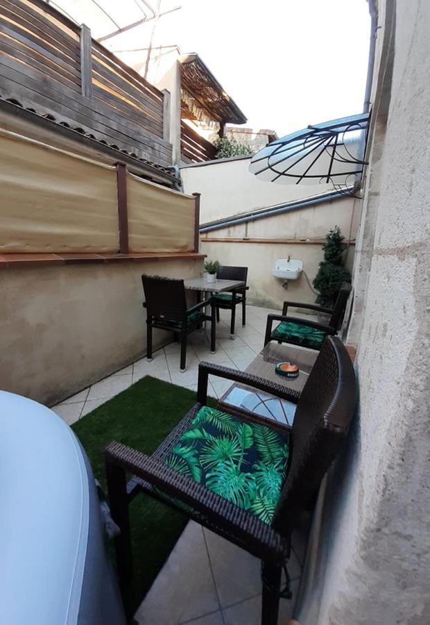 Joli Petit Loft Dans Echoppe Pierre Centre-Ville Бордо Екстериор снимка